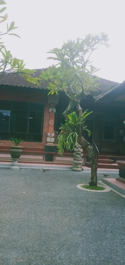 Liang House And Hostel أوبود المظهر الخارجي الصورة